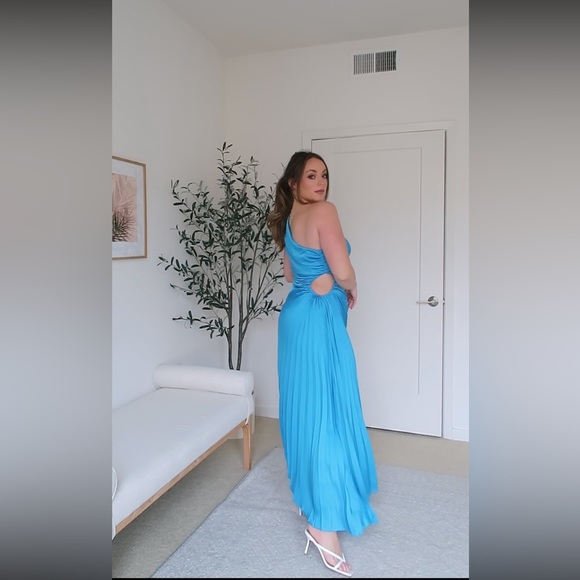 Pleated One Shoulder Dress - Picture 2 of 9